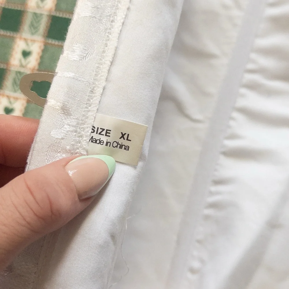 N/A white lace